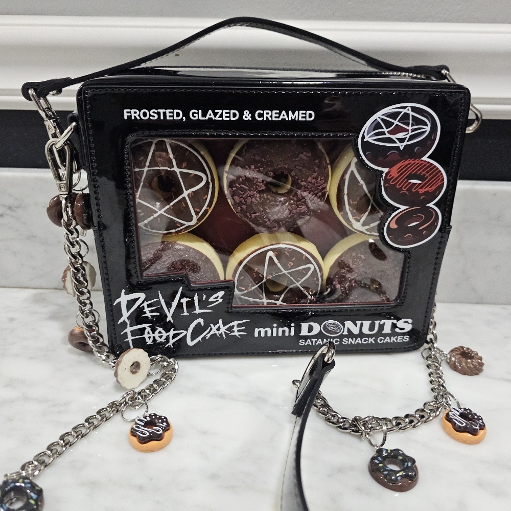 Unique Goth Pentagram Pentacle Devil's Food Cake Black Mini Donut Box Bag Purse - Picture 13 of 14